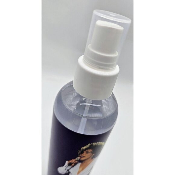 New Whitney Houston Sheer Mist 8 oz - Signature Fragrance - Floral/Fruity - Picture 6 of 9